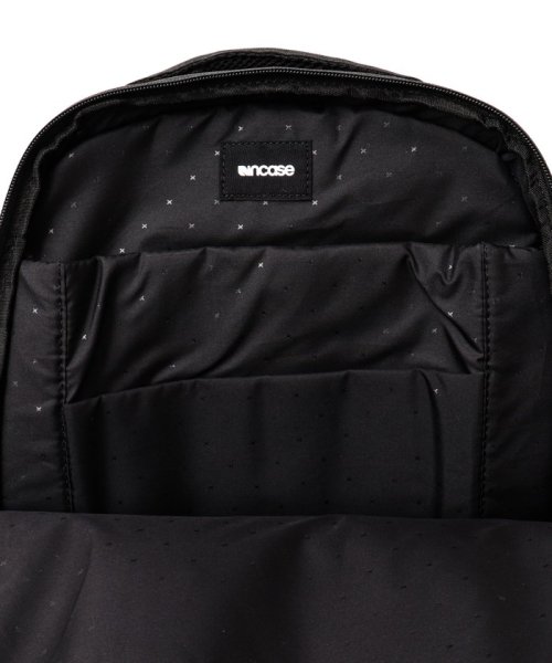 NOLLEY’S goodman(ノーリーズグッドマン)/【Incase/インケース】FACET 25L BACKPACK (137231053055) 撥水加工/img22