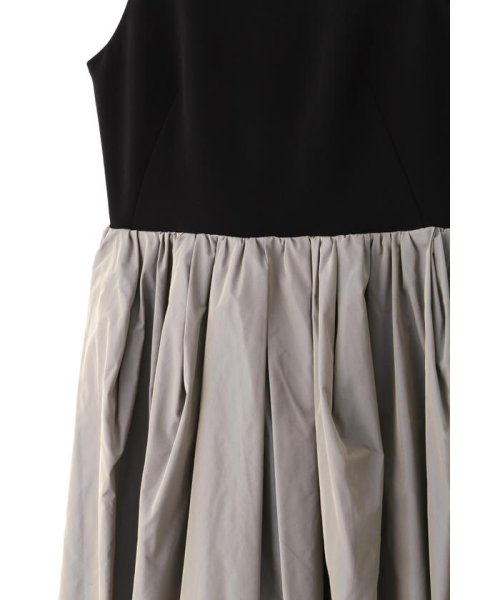 タックドッキングタックドレス 