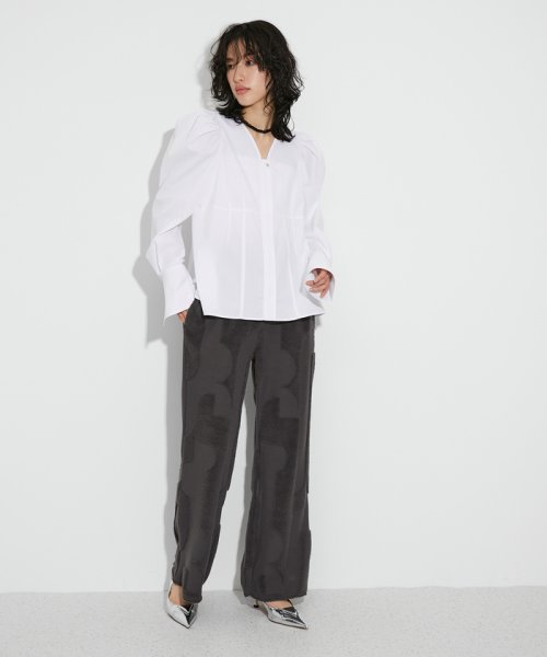 パイルジャカードパンツ 透け感