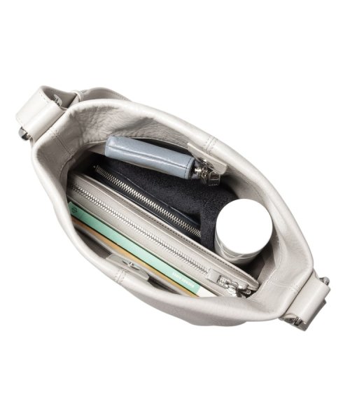 【ソフィーチェ】レザーショルダーバッグ S 2WAY本革 ソフィーチェ