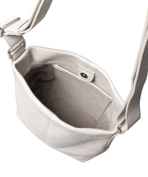 【ソフィーチェ】レザーショルダーバッグ S 2WAY本革 ソフィーチェ