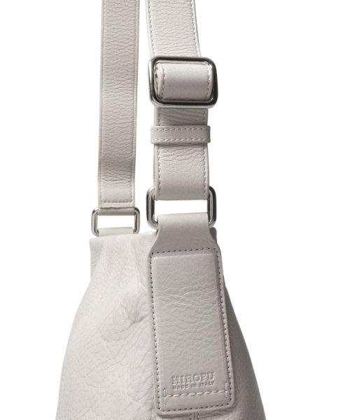 【ソフィーチェ】レザーショルダーバッグ S 2WAY本革 ソフィーチェ