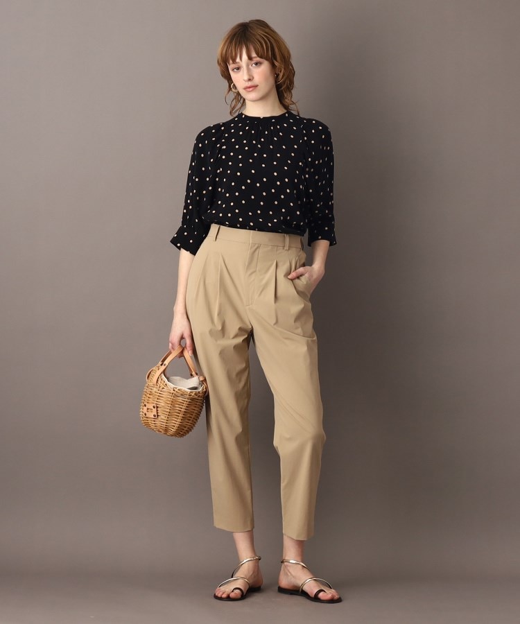 【CLASSY.5月号掲載】リサイクルナイロンテーパードパンツ CLASSY.5月号掲載】リサイクルナイロンテーパードパンツ