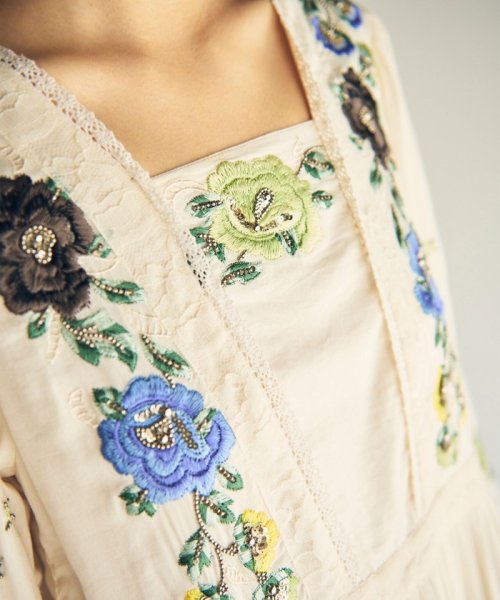 フラワー刺繍エスニックワンピース(505901005)｜阪急百貨店公式通販  