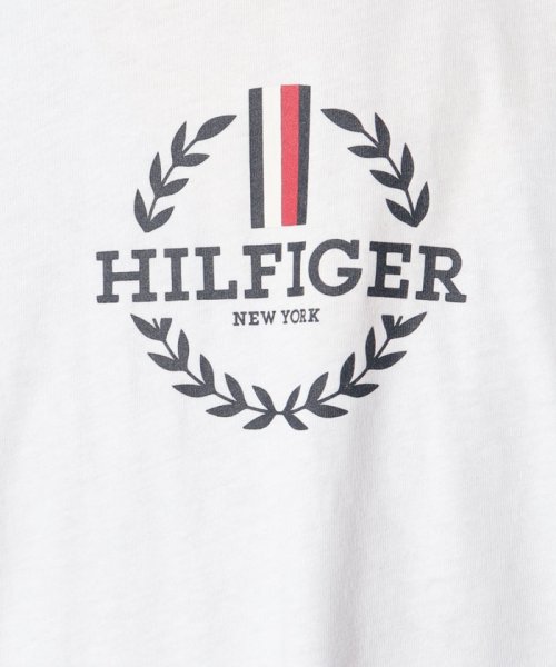 TOMMY HILFIGER(トミーヒルフィガー)/【オンライン限定】HILFIGERリースTシャツ/img19