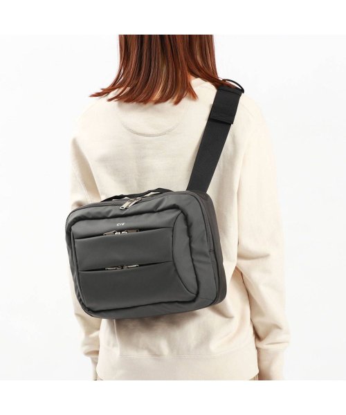 CIE(シー)/CIE ボディバッグ シー バッグ ショルダーバッグ スリングバッグ ブランド かっこいい 軽い 防水 撥水 LEAP SLING BAG－L 072302/img03