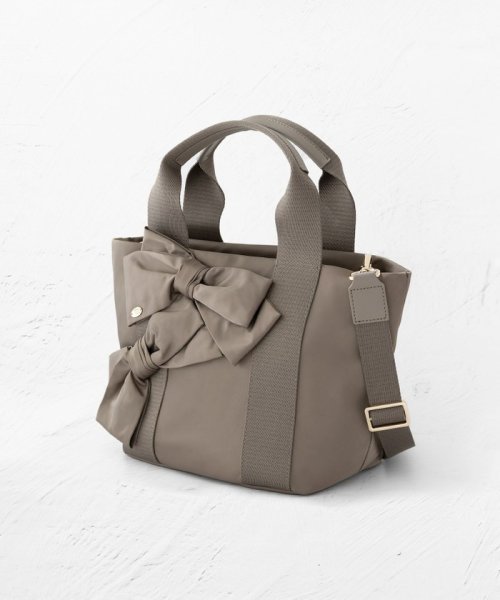 TOCCA(TOCCA)/【大人百花掲載】T CADEAU TOTE トートバッグ/img08