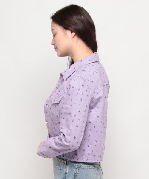 花柄プリントクロップド丈カラーデニムジャケット 海外モデル 　着用サイズ：S 国内M相当