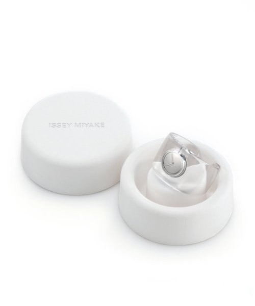 《WEB限定予約》【ISSEY MIYAKE / イッセイミヤケ】 O－Bold NYAS002 Gray MIYAKE