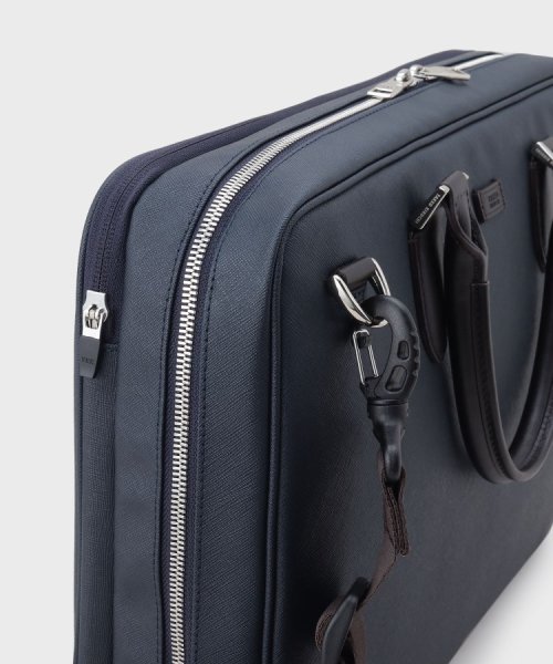 コーデュラ（R） コーティング ブリーフケース 