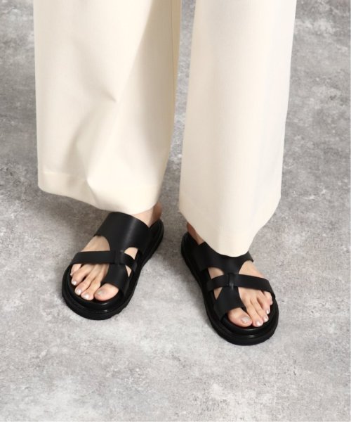 【CAMINANDO/カミナンド】THUMB LOOP SLIDES：サンダル VERMEIL par CAMINANDO/カミナンド