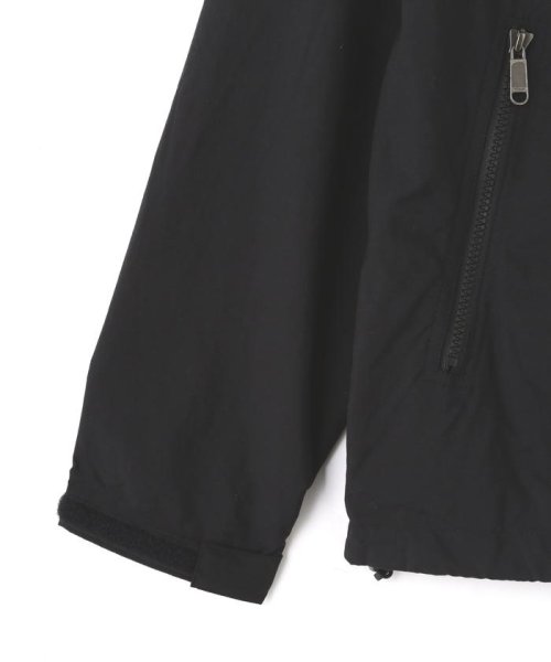 Ｃｏｍｐａｃｔ　Ｊａｃｋｅｔ 