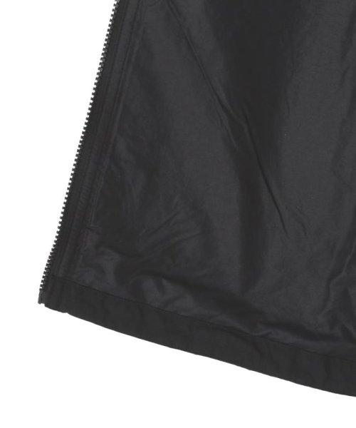 Ｃｏｍｐａｃｔ　Ｊａｃｋｅｔ 