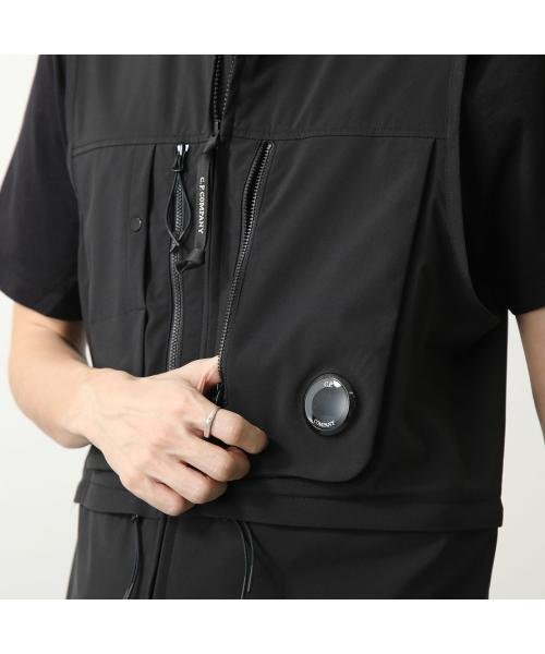 C.P.COMPANY ベスト CP SHELL－R 16CMOW105A 005968A COMPANY ベスト CP 16CMOW105A