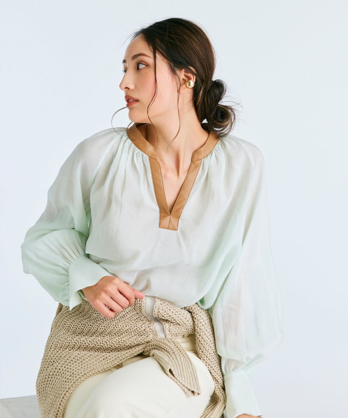 BEIGE PAULINE / レザーコンビブラウス STORY 7月号掲載】 PAULINE / レザーコンビブラウス(505939164