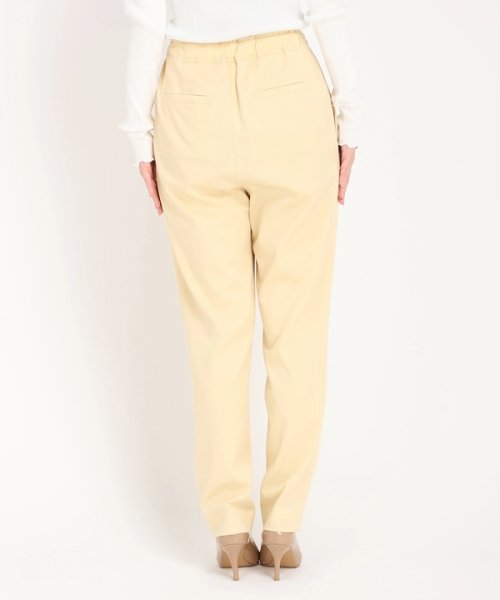 タックテーパードパンツ 