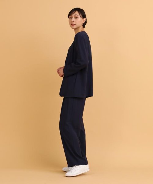 ノーカラージャケット 