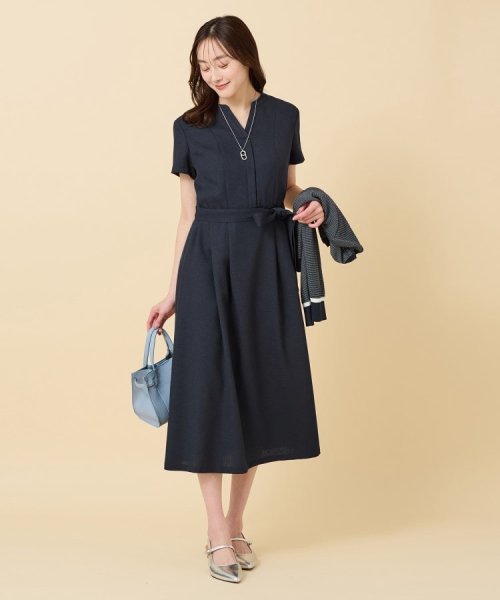 【清涼感／洗える／ミモレ丈】麻調 スラブワンピース 【清涼感／洗える／ミモレ丈】麻調 スラブワンピース C1758235501(13365円)