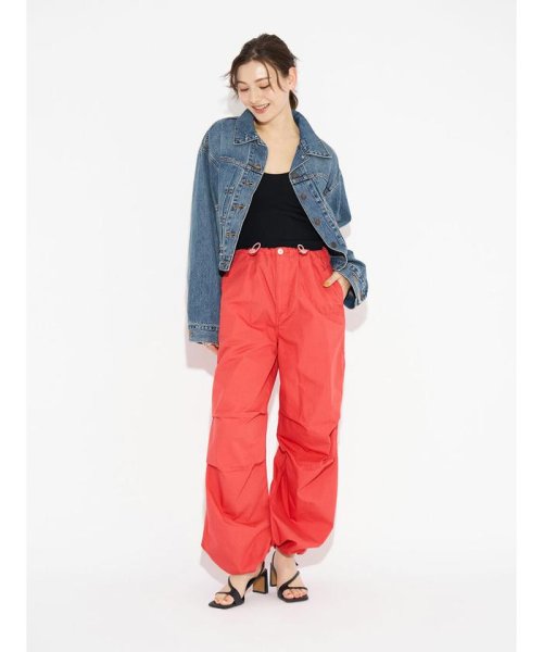 Levi's(リーバイス)/パラシュートパンツ レッド CORAL RED/img09