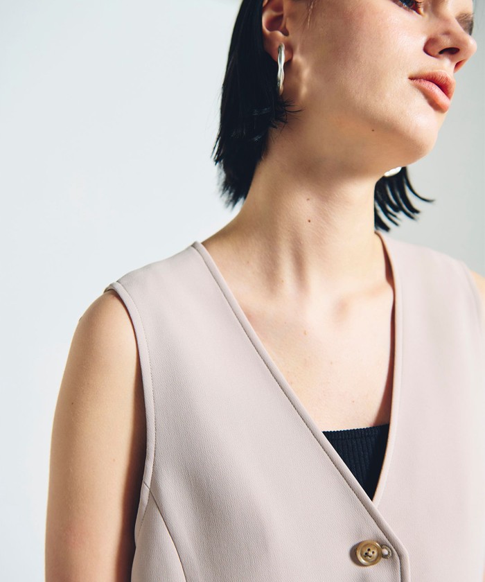美品　グレースクラス　トリアセリネンショートジレ トリアセリネンショートジレ / GRACE CONTINENTAL | GRACE