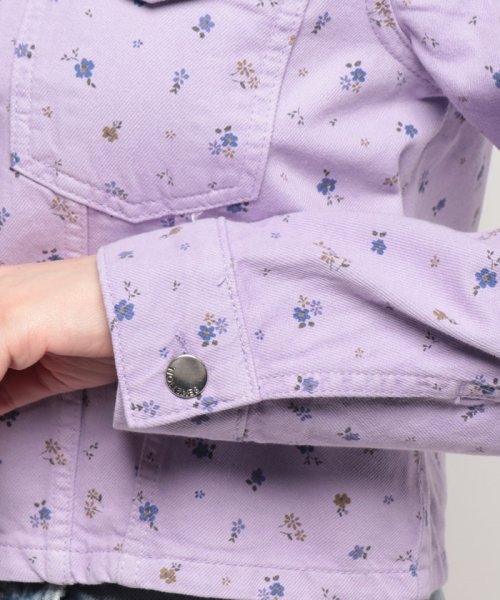 花柄プリントクロップド丈カラーデニムジャケット 海外モデル 　着用サイズ：S 国内M相当