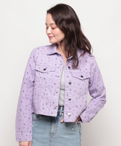 花柄プリントクロップド丈カラーデニムジャケット 海外モデル 　着用サイズ：S 国内M相当