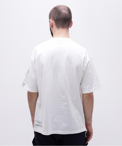 AVIREX(AVIREX)/LOOSE FIT MIL. POCKET T－SHIRT/img01