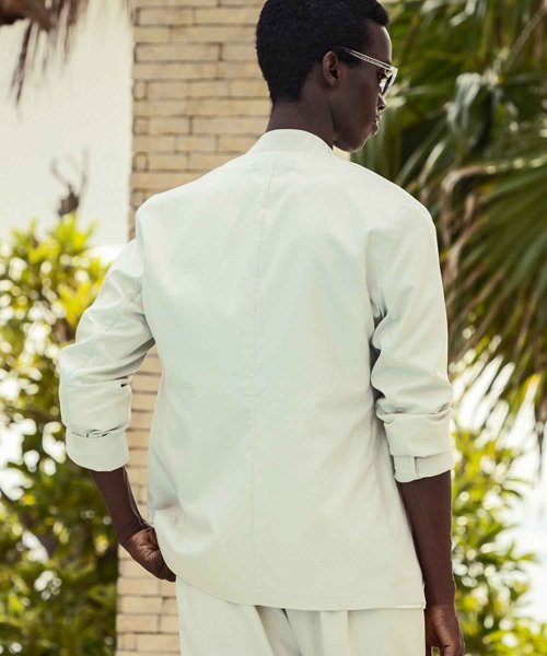 1PIU1UGUALE3 RELAX(ウノピゥウノウグァーレトレ リラックス)ノーカラージャケット 1PIU1UGUALE3