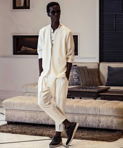 1PIU1UGUALE3 RELAX(ウノピゥウノウグァーレトレ リラックス)ノーカラージャケット 1PIU1UGUALE3