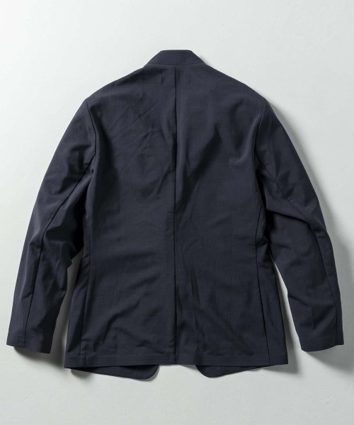 1PIU1UGUALE3 RELAX(ウノピゥウノウグァーレトレ リラックス)ノーカラージャケット 1PIU1UGUALE3