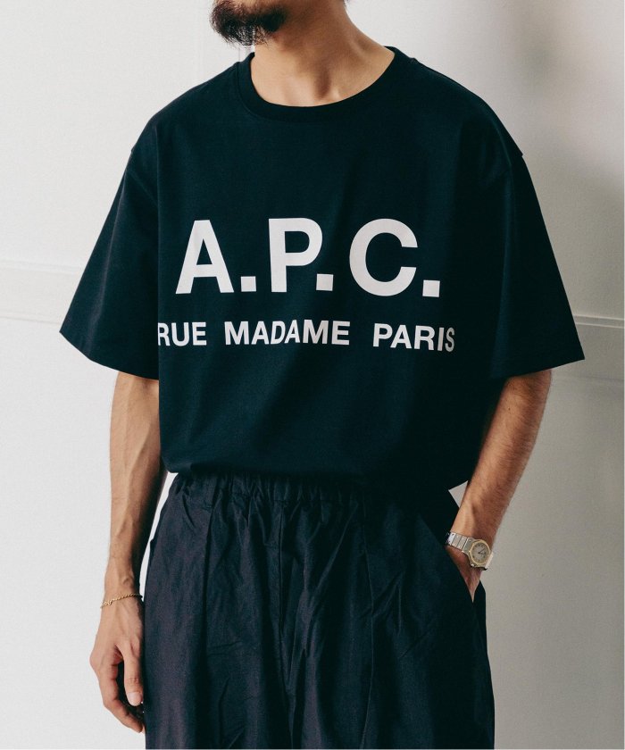 生まれのブランドで A.P.C.別注オーバーサイズロゴプリントTシャツ T