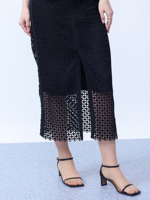 ロンバスカットワークレーススカート 