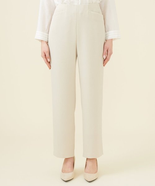 バックベンツ入りパンツ 