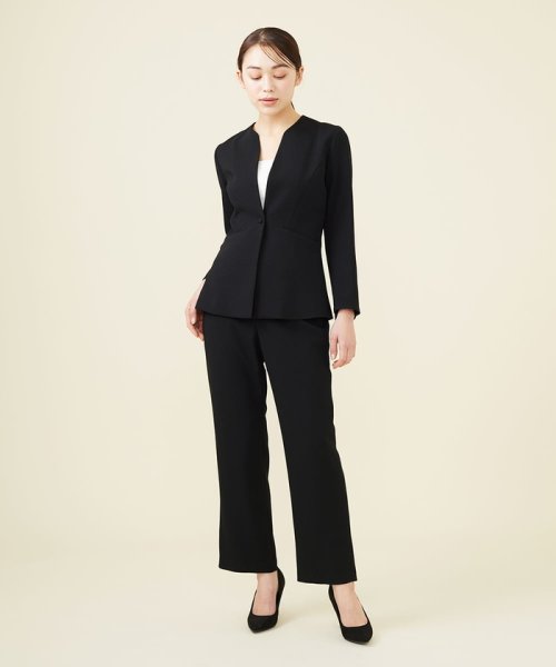 バックベンツ入りパンツ 