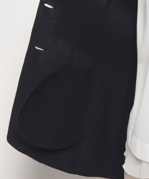 テーラードジャケット 