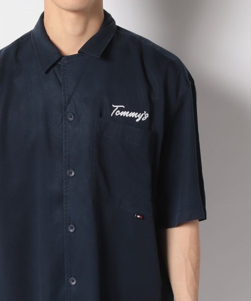 TOMMY JEANS(トミージーンズ)/リラックスグラフィックリゾートシャツ/img04