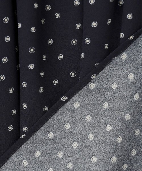 【洗える】バックサテンアムンゼン タイプリント ワンピース バックサテンアムンゼン タイプリント 品番 ブラウス