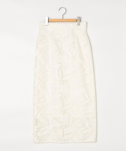 ウォッシャブルレザーカット刺繍タイトスカート 