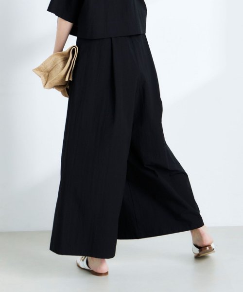 《セットアップ対応》ウォッシャブルドライエアリースーパーワイドパンツ 