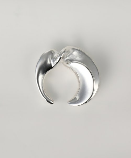 nothing and others(ナッシングアンドアザース)/Asymmetry twist ring Earcuff /img02