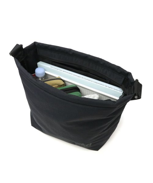 マンハッタンポーテージ ショルダーバッグ Manhattan Portage 斜めがけ A4 ナイロン 撥水 City Essentials MP2405PNT 人気・おすすめ｜省スペース設計・旅行向けにおすすめ お得商品 プライバシー配送 翌日お届け対応