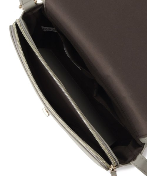 【ポケ4／ファスナーポケット／多収納デザイン】人間工学ショルダー 人気・おすすめ｜多用途・生活用品におすすめ 口コミ人気 即納 比較検討中の方に