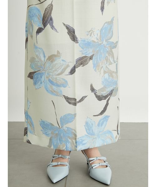 フラワーペイントタイトスカート 予めご了承ください