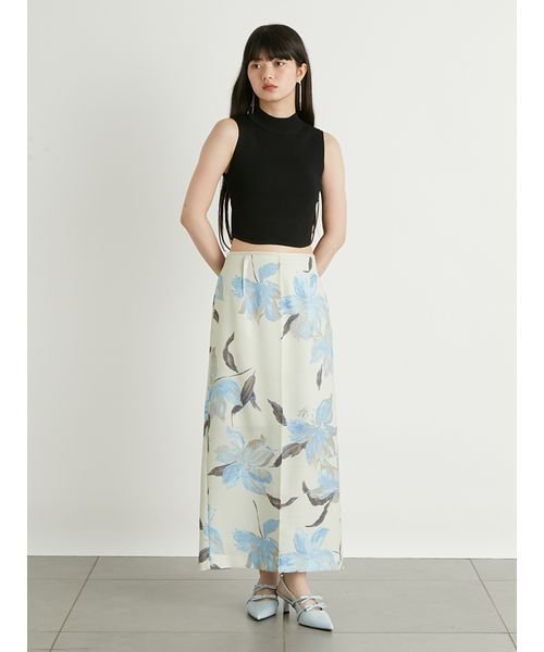 フラワーペイントタイトスカート 予めご了承ください