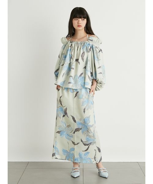 フラワーペイントタイトスカート 予めご了承ください