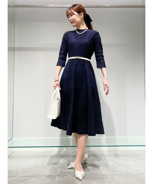 ディフォーメーションニットワンピース 予めご了承ください 総丈 最大 108cm