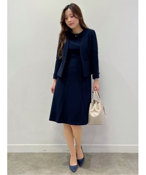 【洗える/日本製/セレモニー/オフィス】女性らしいシルエットと着心地の良さが叶うノーカラージャケット 