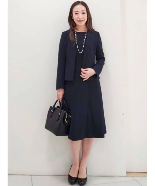 【洗える/日本製/セレモニー/オフィス】女性らしいシルエットと着心地の良さが叶うノーカラージャケット 