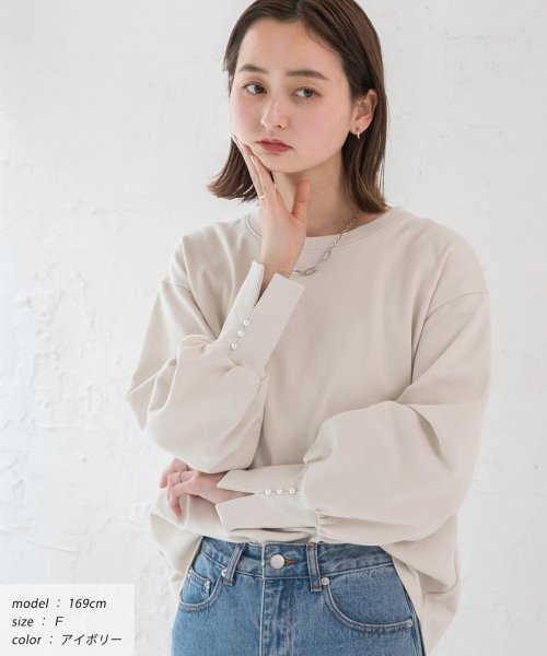 ad thie(アドティエ)/パール付きスリット 裏毛ボリュームスリプルオーバー 春 春服 冬 冬服/img04