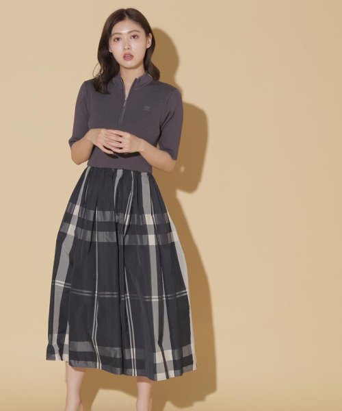 ハーフジップニットドッキングワンピース 予めご了承ください